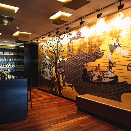 Altis Belem Hotel & Spa, A Member Of Design Hotels リスボン エクステリア 写真 Interior of the bar