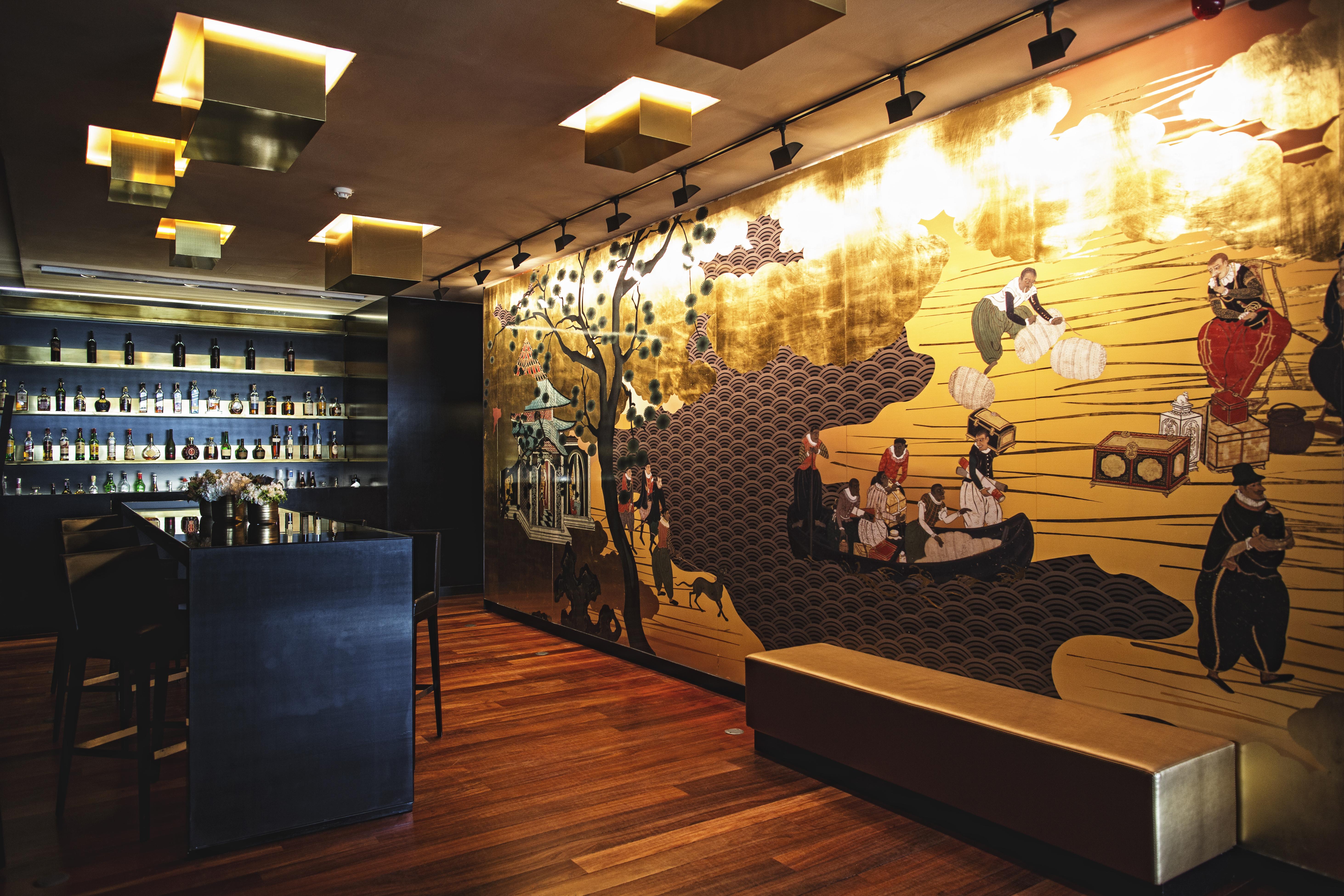 Altis Belem Hotel & Spa, A Member Of Design Hotels リスボン エクステリア 写真 Interior of the bar