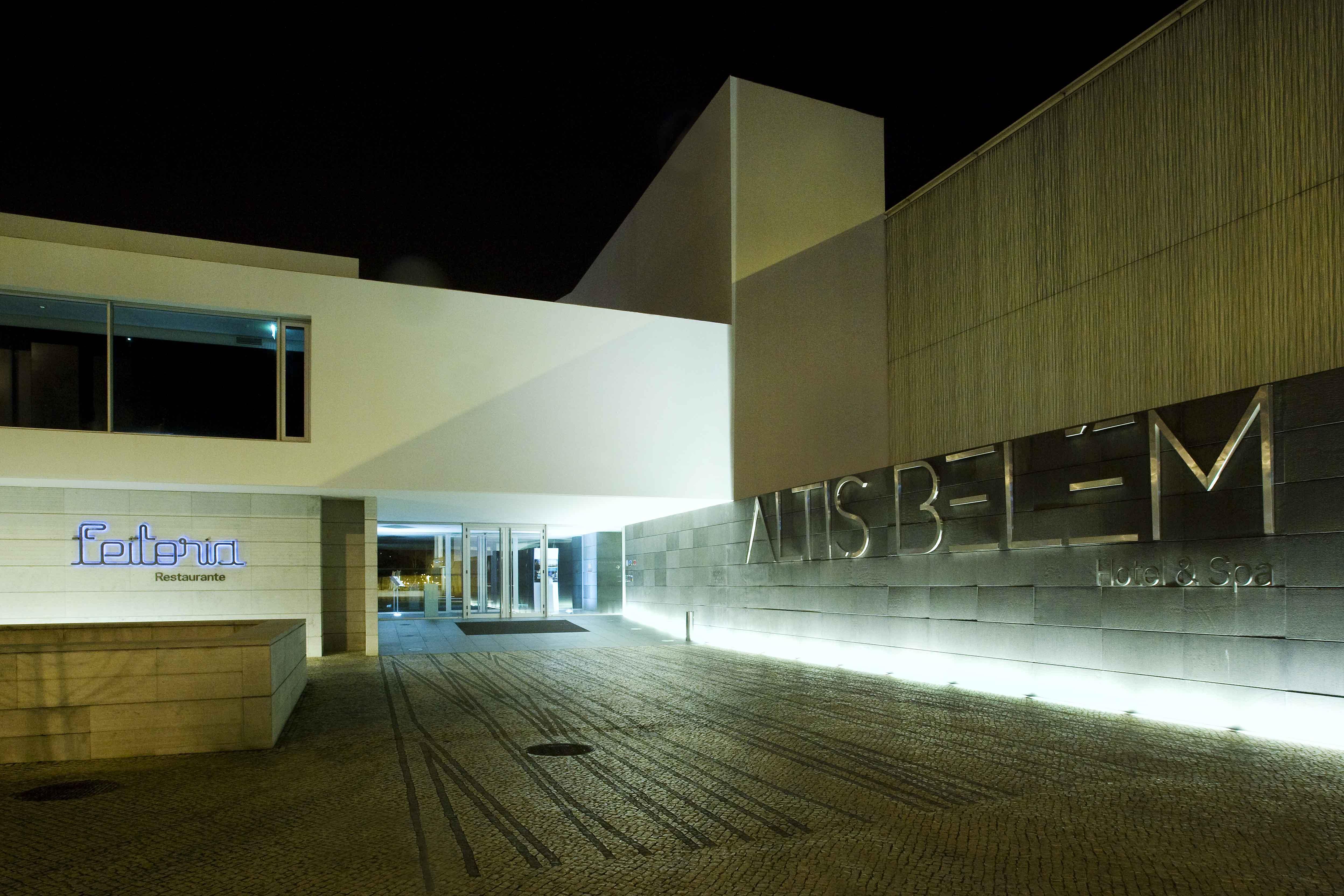 Altis Belem Hotel & Spa, A Member Of Design Hotels リスボン エクステリア 写真 Entrance of the museum