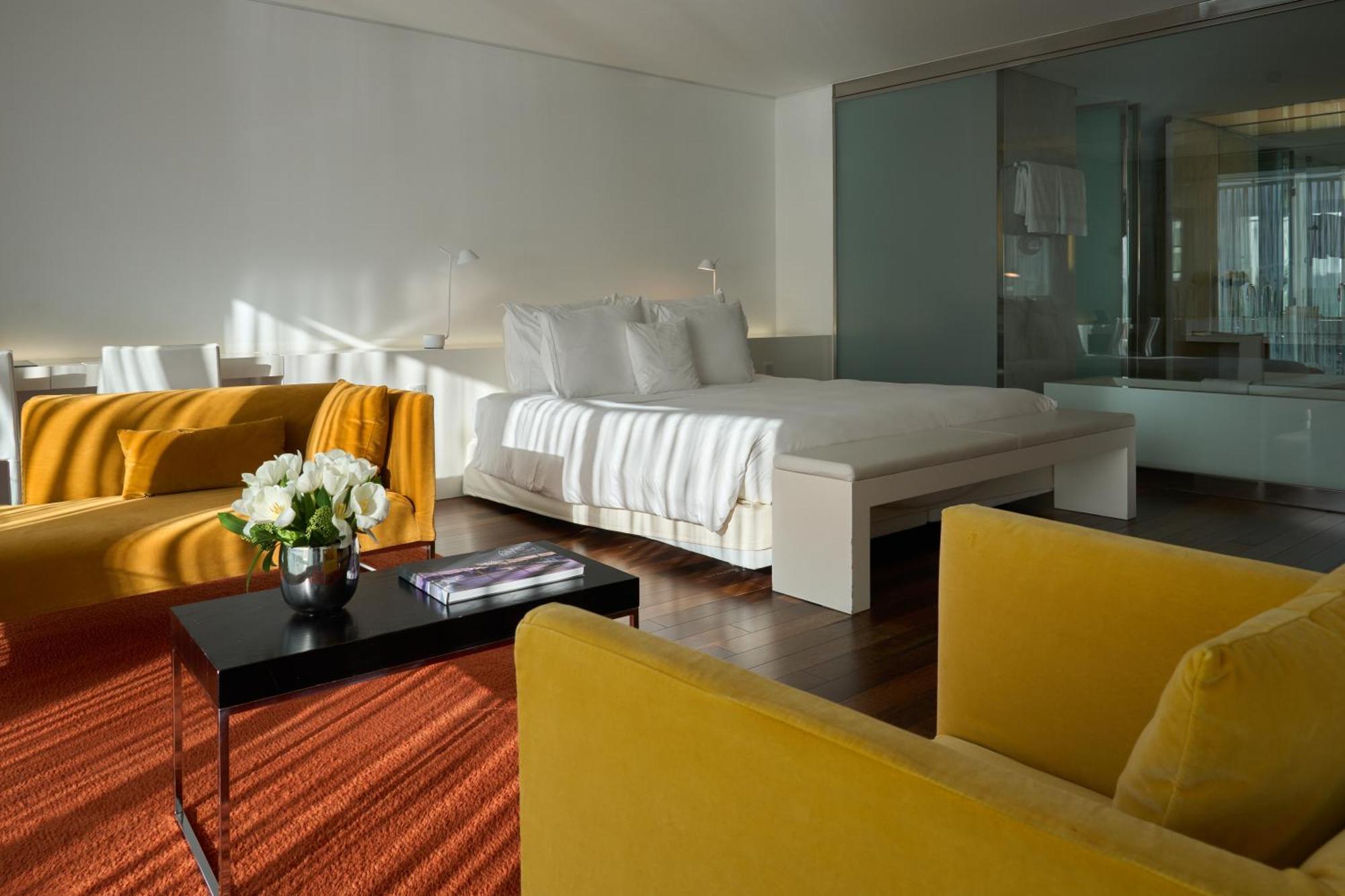 Altis Belem Hotel & Spa, A Member Of Design Hotels リスボン 部屋 写真 A suite at the Mandarin Oriental, Munich